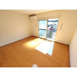 フラット柳町　II 1階1Kのリビング/ダイニング