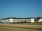 彦根市立南中学校（1370m）
