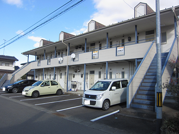 apartment 福島県伊達市保原町字久保53-19
地図を見る