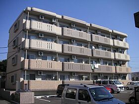 ファミリアＯｄｏ 302 ｜ 宮崎県宮崎市小戸町83番地1（賃貸マンション2LDK・3階・50.40㎡） その1