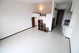 Maison de mauve （メゾンドゥモーブ) 105 1階ワンルームのリビング/ダイニング