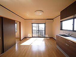 メゾンプルミエール 202 2階2DKのリビング/ダイニング