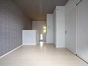 お洒落なクロスがオトナな雰囲気を演出してくれますね