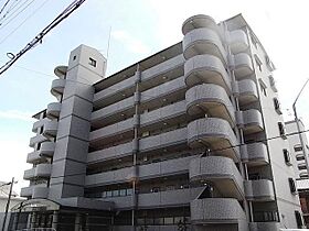 Prima  ｜ 愛知県名古屋市中川区十番町５丁目6番1号（賃貸マンション1K・2階・24.18㎡） その1