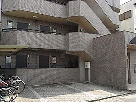 サンシティ稲上  ｜ 愛知県名古屋市中村区稲上町２丁目（賃貸マンション1K・3階・22.40㎡） その1