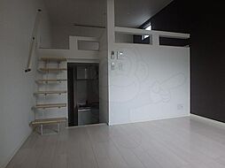 アップルハイム 2階1Kのリビング/ダイニング