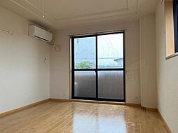 パーチカニラ 2階1Kの室内