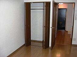 プロビデンス栄 2階1Kのリビング/ダイニング