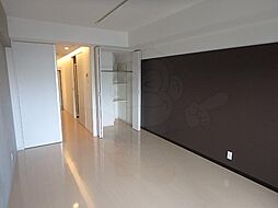 CASTELLO LUSSO 7階ワンルームのリビング/ダイニング