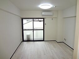 シャトレ　カルマン 305 3階1Kのリビング/ダイニング