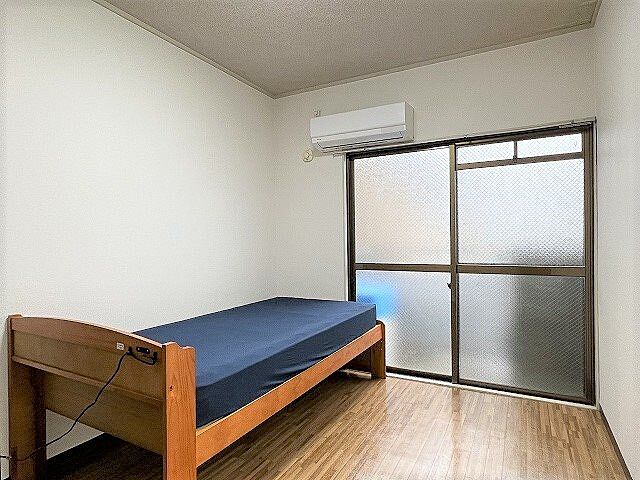寝室