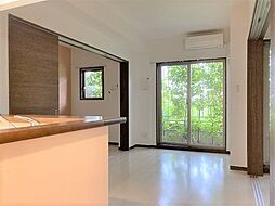 CURIOJITE OKAZAKI 102 1階2LDKのリビング/ダイニング