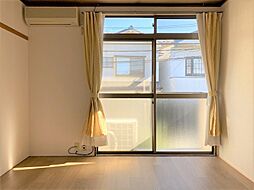 フォーブル仕伏 203 2階1Kのリビング/ダイニング