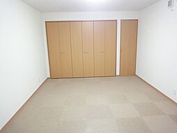 錦林ロイヤルハウス 114 1階1DKのリビング/ダイニング