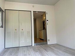 ベルメゾン 301 3階ワンルームのリビング/ダイニング