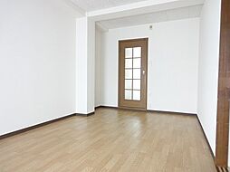 ソレイユ葛野 303 3階1Kのリビング/ダイニング