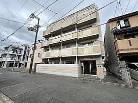 シャレー西京極  ｜ 京都府京都市右京区西京極西大丸町（賃貸マンション1K・5階・18.85㎡） その1