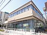 周辺：京都銀行西四条支店（699m）