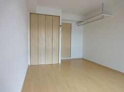 フラッティ壬生坊城 701 7階1Kのリビング/ダイニング