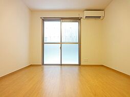 フラッティ壬生 105 1階1Kのリビング/ダイニング