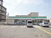 ファミリーマート 西院清水町店（84m）