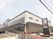 万代 五条西小路店（650m）