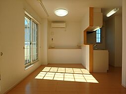 JR東北本線 小山駅 バス10分 城南中東下車 徒歩2分の賃貸アパート 2階1LDKのリビング/ダイニング