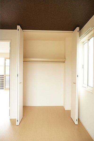 apartment 茨城県結城市みどり町1丁目
地図を見る