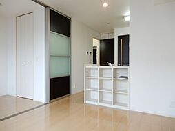 JR東北本線 小山駅 徒歩29分の賃貸アパート 3階1LDKのリビング/ダイニング