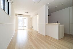 JR東北本線 自治医大駅 3.7kmの賃貸アパート 1階1LDKのリビング/ダイニング