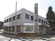 栃木銀行小金井支店 606m
