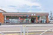 セブンイレブン小山若木町店 462m