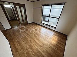 リバービレッジ 205 2階1DKのリビング/ダイニング