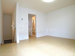 ウィッシュハイツII 202 2階1Kのリビング/ダイニング