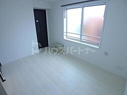 グランシャレー梅島III 103 1階1Kのリビング/ダイニング