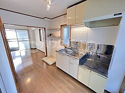 ハラハイツ 102 1階ワンルームのリビング/ダイニング