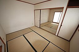 岩井川ハイツ 4階2DKのリビング/ダイニング