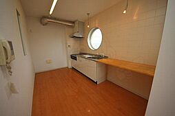 近鉄奈良線 学園前駅 徒歩15分の賃貸マンション 1階1LDKのリビング/ダイニング