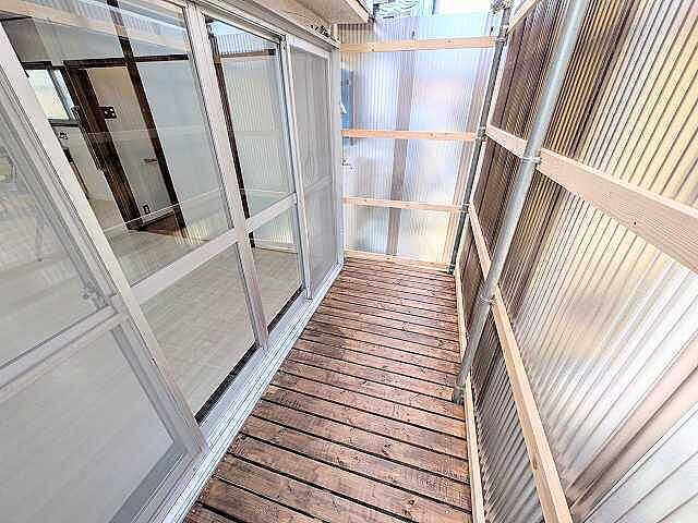 バルコニー