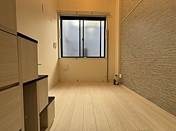 The Linden Harmony 1階ワンルームのリビング/ダイニング