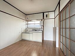 秀和ハイホーム 2階3DKのリビング/ダイニング