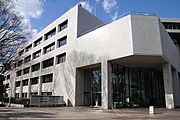 都立中央図書館[2000m]