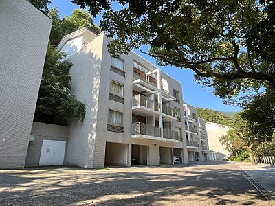 外観：総戸数25戸、坂倉建築研究所設計、熊谷組、前島建設施工