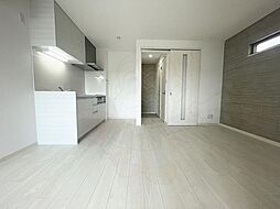 G-Court 長尾 2階1LDKのリビング/ダイニング