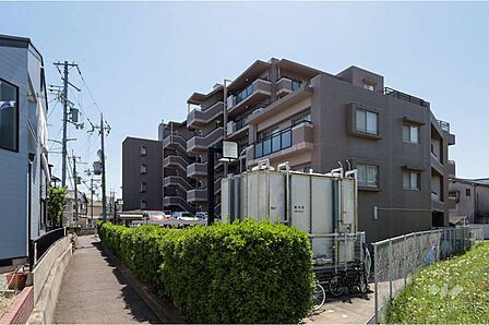 宝塚南雲雀丘ガーデンハウスの外観(北東側から)