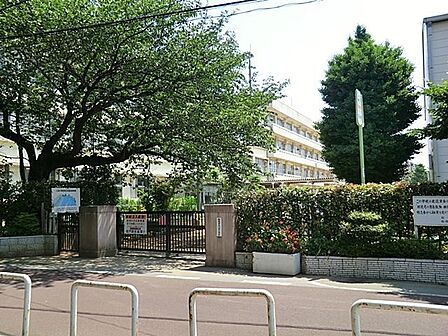 船橋市立八栄小学校 徒歩12分。 940m