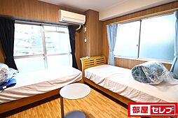 伏見ヨックスマンション 4階ワンルームのリビング/ダイニング