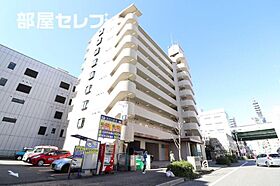 ヒルトップハウス  ｜ 愛知県名古屋市東区泉2丁目20-2（賃貸マンション1LDK・4階・61.98㎡） その1