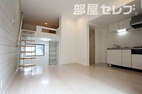 アンソレイエSAKAE  ｜ 愛知県名古屋市中区新栄1丁目21-15（賃貸アパート1LDK・2階・30.91㎡） その3