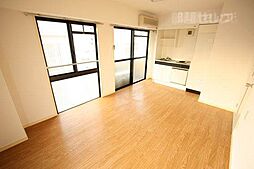 千代田ヒルズ 4階ワンルームのリビング/ダイニング